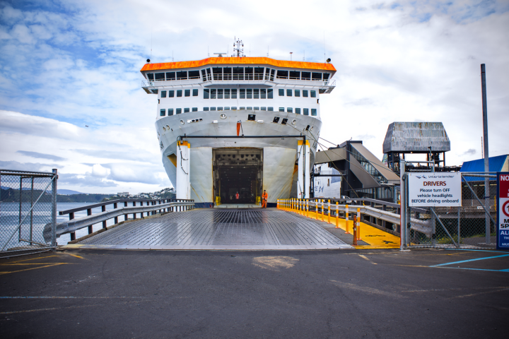 Interislander Kaiarahi Wellington Terminal Vehicle Ramp RH 0397