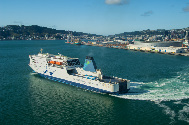 Interislander Kaitaki Aerial Wellington Leaving Aotea Quay LK 6115